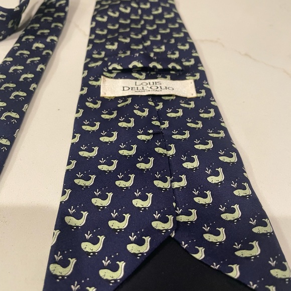 Louis Dell’olio designer silk tie whale design navy seafoam green Italian EUC - Picture 3 of 8